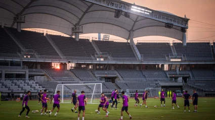 Primer entrenamiento del FC Barcelona en Corea del SurREMITIDA / HANDOUT por FCBFotografía remitida a medios de comunicación exclusivamente para ilustrar la noticia a la que hace referencia la imagen, y citando la procedencia de la imagen en la firma29/7/2025