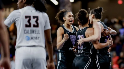 El Golden State Valkyries celebra su victoria frente al Atlanta Dream