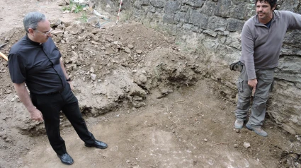 Hallan restos de una iglesia medieval en Sant Joan de Penyagolosa