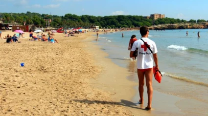 Los socorristas de Barcelona en huelga a partir del 1 de agosto
