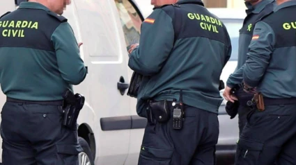 Detienen a un ladrón en Almuñécar que consiguió las llaves de una vivienda a través de una ventana con reja