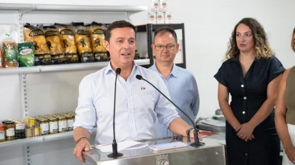 Inauguración bar-tienda de Suflí