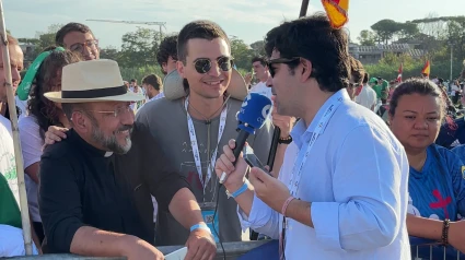 La reflexión de Ramón, sacerdote de Valencia, que vuelve al Jubileo de los Jóvenes 25 años después: "La Iglesia es la misma: ahora, hoy y siempre"