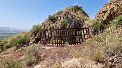 Sima de Peñas Blancas en la pedanía lorquina de Almendricos