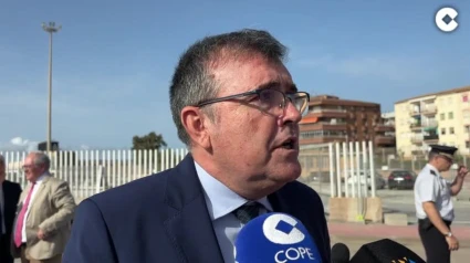 “No aceptaremos que el Gobierno castigue a nuestros empleados más vulnerables", dice el alcalde de Almuñécar ante la intención de suspender la subida salarial