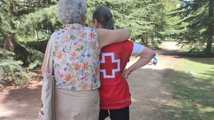 Cruz Roja en acción ante la ola de calor extremo