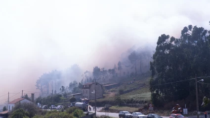 Incendio en Corme (Ponteceso, A Coruña)