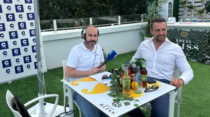 El propietario de El Llagar de Colloto, Iván Suárez, en el programa especial de COPE desde FIDMA 2025