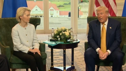 Ursula von der Leyen y Donald Trump en Turnberry (Escocia)