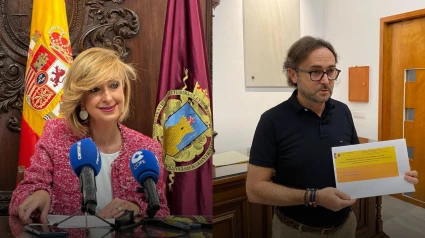 Belén Pérez concejala de Hacienda del Ayuntamiento de Lorca e Isidro Abellán, concejal del PSOE