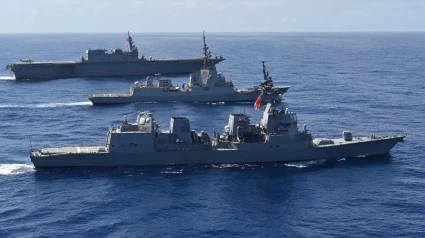 La fragata 'Méndez Núñez' durante su tránsito hacia el mar de Filipinas, dónde ha realizado diversos ejercicios