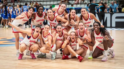 Imagen de la selección Sub-16 femenina de baloncesto