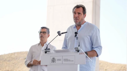 El ministro de Transportes y Movilidad Sostenible, Óscar Puente, durante la rueda de prensa en Almería.MARIAN LEON - EUROPA PRESS13/8/2025