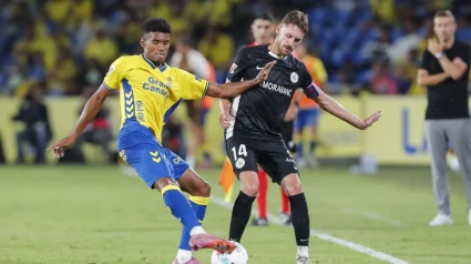 Imagen del partido entre Las Palmas y Andorra