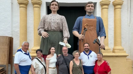 Participantes en la confección de los 'Gegants'