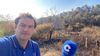 Juan Maceiras, en Carballeda de Avia (Ourense), arrasada por el incendio