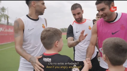 Los hermanos Simonet tras conocer a los jugadores