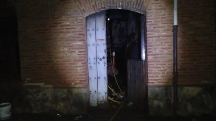 Vivienda afectada por el incendio en Riego del Camino
