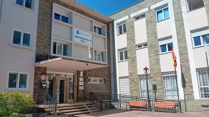 Fachada principal del albergue juvenil Lug II, en la ciudad de Lugo