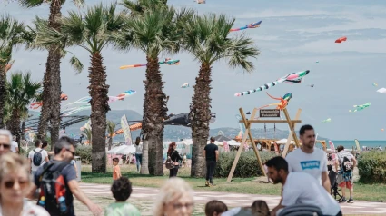 Eventos como el Festival del Viento han reunido a miles de personas en las playas de Castellón, como en COPE certifica la concejala de Turismo, Arantxa Miralles