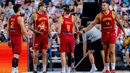 Varios jugadores de España en el partido ante Alemania