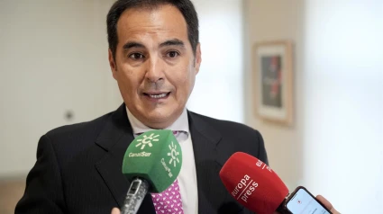 16/06/2025 El consejero de Justicia, José Antonio Nieto, este lunes en declaraciones a los medios en Sevilla tras participar en un desayuno informativo de Europa Press Andalucía.POLITICA ESPAÑA EUROPA ANDALUCÍAMARÍA JOSÉ LÓPEZ/EUROPA PRESS