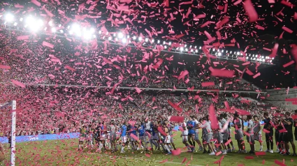 El Rayo Vallecano celebra la clasificación para la Conference