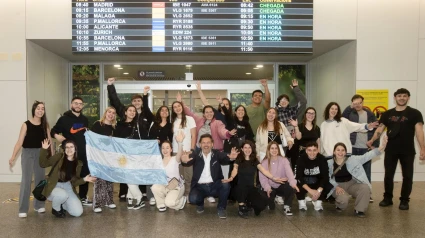 Llegada de los jóvenes que participan en el programa Conecta co Voluntariado