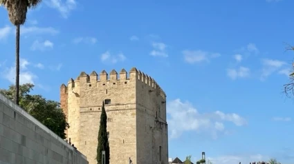 Torre de la Calahorra, junto al Puente Romano de Córdoba