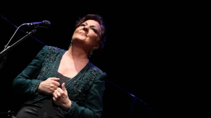 Carmen Linares