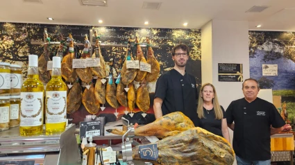 El equipo de Mantequerías La Tienda