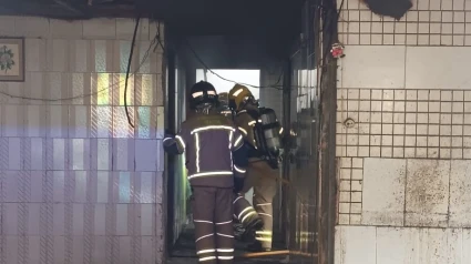 Los bomberos de Ferrol actuando en la zona