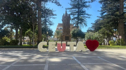 Ceuta ‘Tierra rara’, según su campaña de promoción turística
