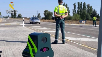 Investigado por un delito de exceso develocidad en Fuentes de Valdepero