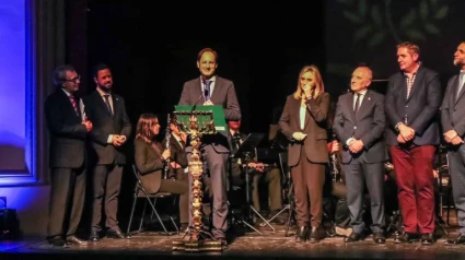 Entrega de Tapas al Pregonero de la Semana Santa 2024