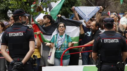 La iniciativa Gernika Palestina provocó la suspensión del final de la tercera etapa de la Vuelta.