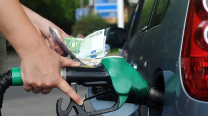 gasolina dinero