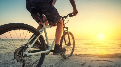 Dos jóvenes de Cantabria a la Vuelta España en bicicleta: "Más de 70 km..."
