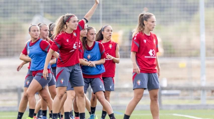 Entrenamiento de Osasuna Femenino en Tajonar