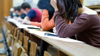 Cada vez son más los jóvenes que deciden opositar