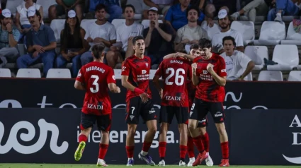 Los jugadores del Alavés celebrando un gol contra el Albacete