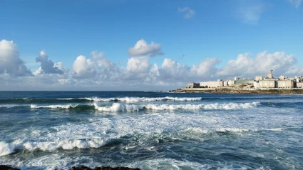 Mar olas Coruña temporal playa Orzán