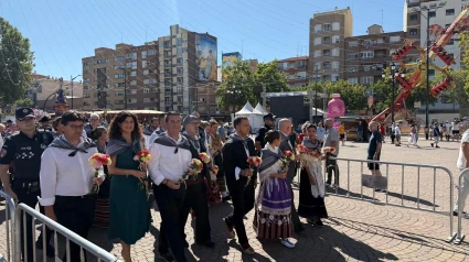 Autoridades de Albacete en la Ofrenda de Flores a la Virgen de los Llanos