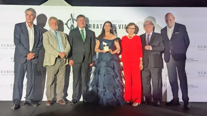Espido Freire recoge el premio del XX Premio Eurostars Hotels de Narrativa de Viajes