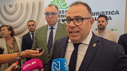 El Parque Azul de Vida Submarina de Almuñécar, protagonista en la presentación de los Planes de Sostenibilidad Turística en Destino