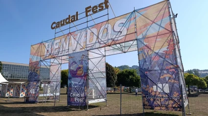 Hoy se presentaba el Caudal Fest 2025 con paseo por el parque del Miño