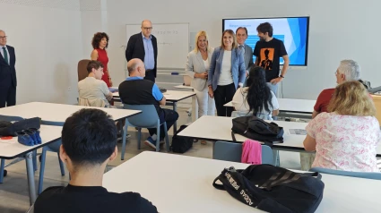 La consejera de Educación, Rocío Lucas, ha visitado hoy las nuevas instalaciones del centro Pico Frentes de Soria