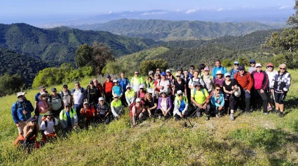 Foto de familia de los senderistas en una de las pruebas ya celebradas