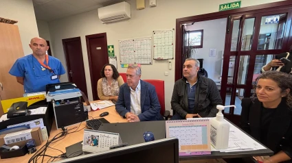 El Conselleiro de Sanidade asiste a la presentación del nuevo radiofármaco que se fabricará en Galicia