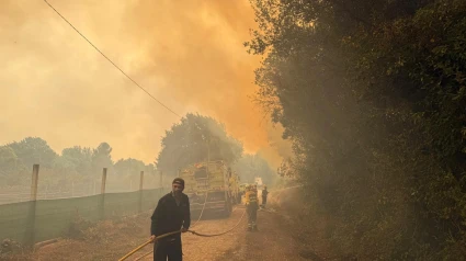 Medios de extinción trabajan durante este verano en incendios en la provincia de Ourense
